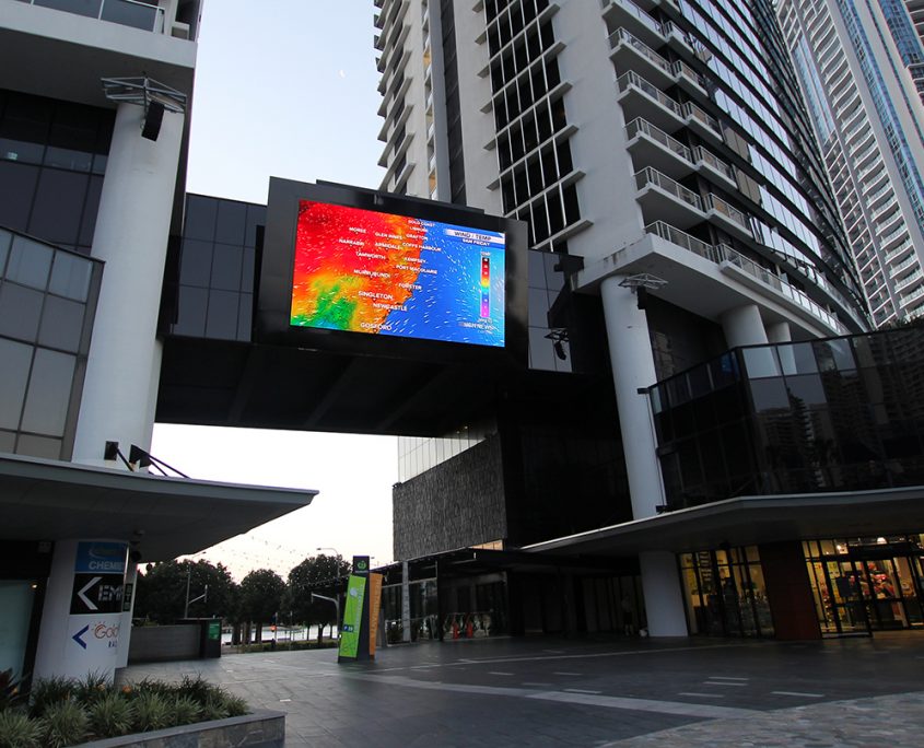Circle on Cavill Big Screen LED Screen Outdoor Billboard Advertising Sign
