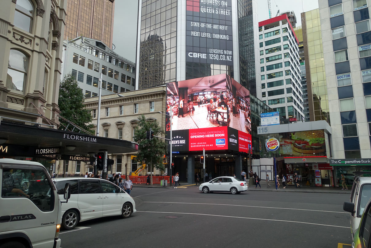 Queens Rise New Zealand Building Facade LED Screen Outdoor Billboard Advertising