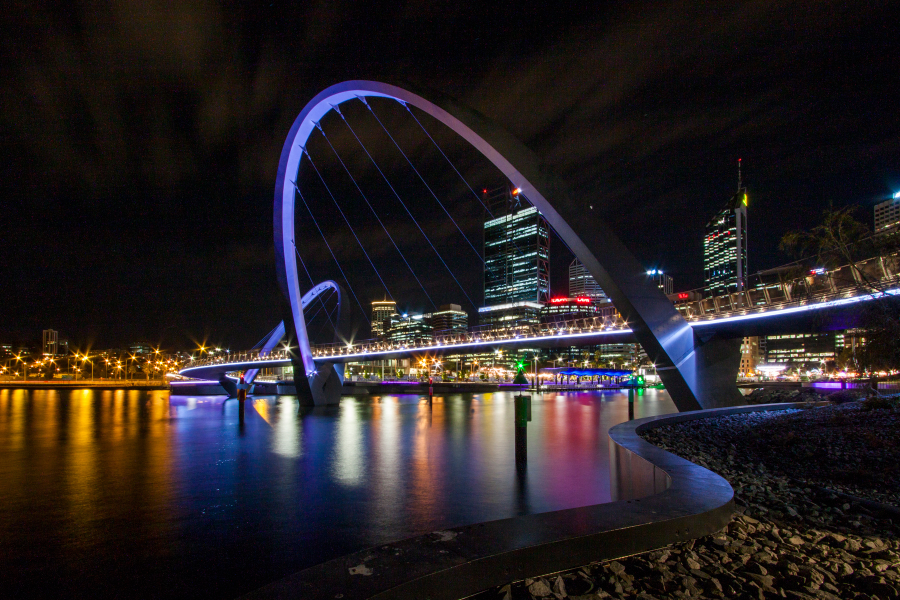 Elizabeth Quay Bridge Architectural Lighting