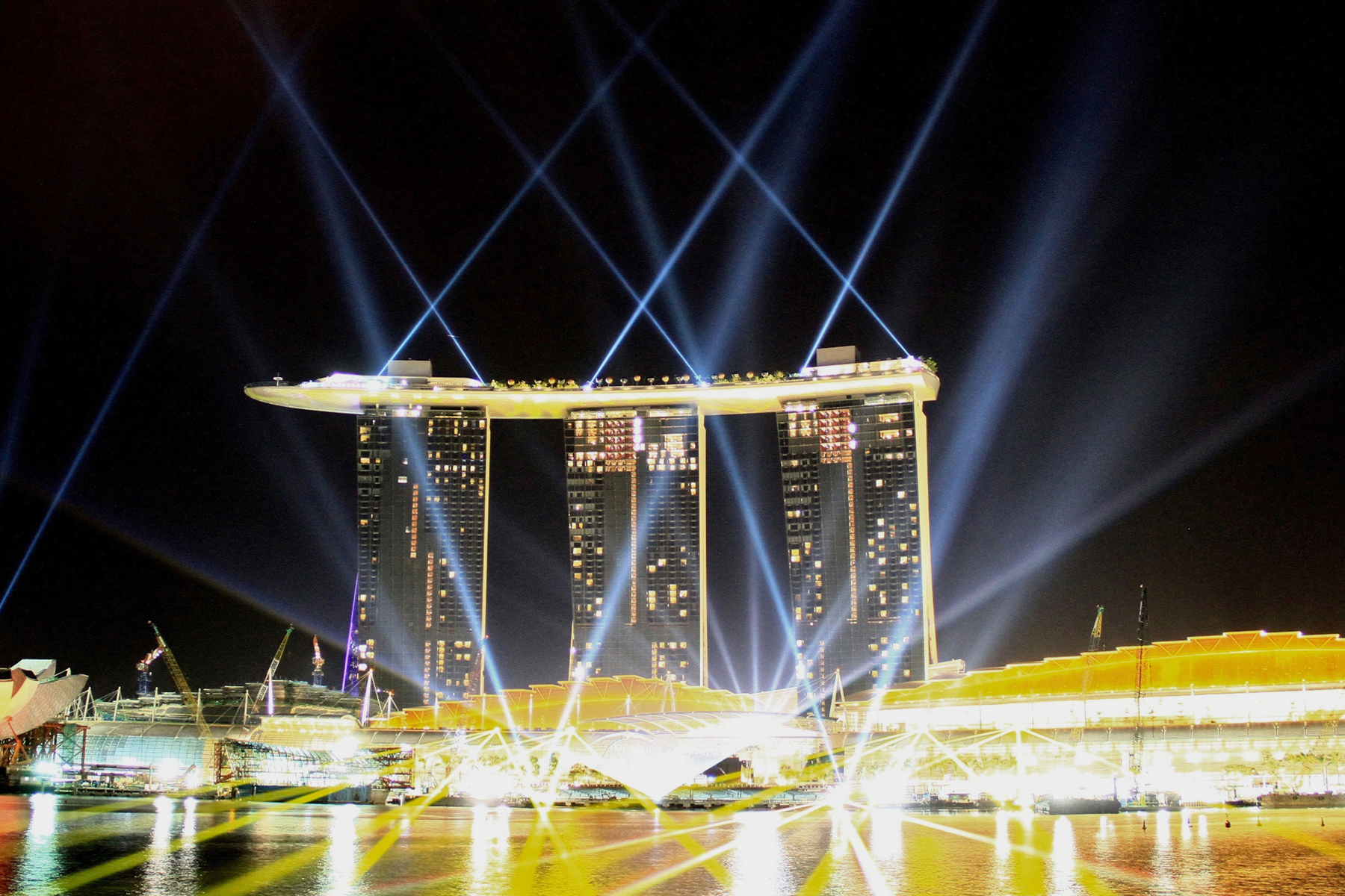 Marina Bay Sands Building Facade Architectural LED Lighting Light Show