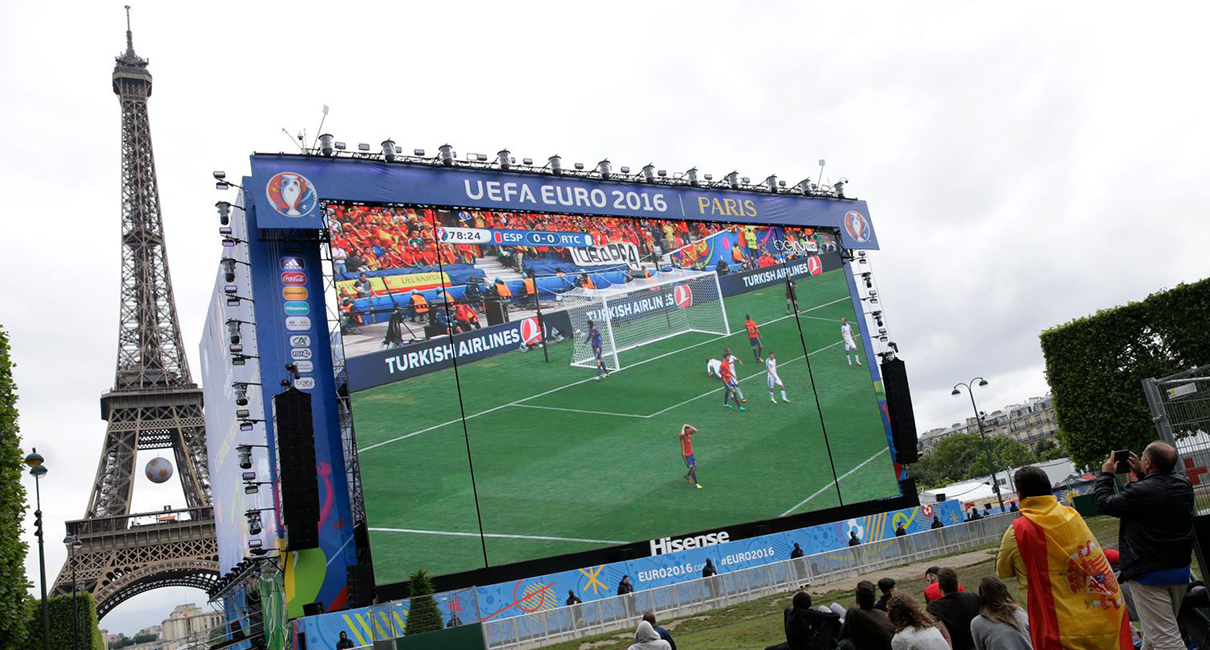 UEFA Euro Soccer Eiffel Tower LED Scoreboard Bigscreen