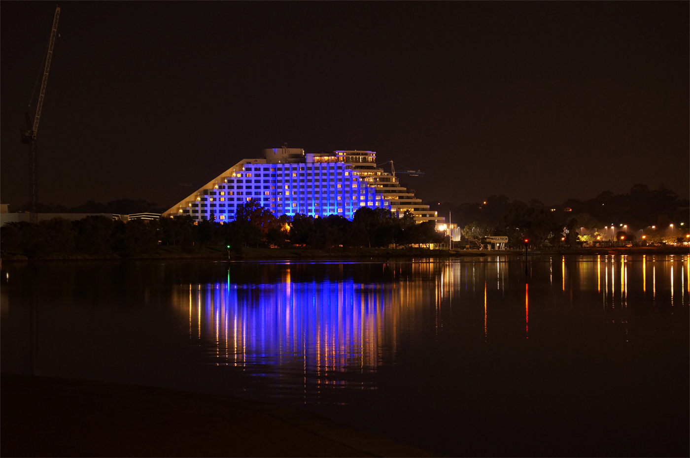 Crown Casino Outdoor LED Facade Building Lighting