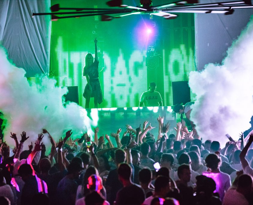 Gilligans-Backpackers-Hotel-Resort-3 Gilligans Backpackers Hotel and Resort LED Spot Light Show and LED Screen Digital Display