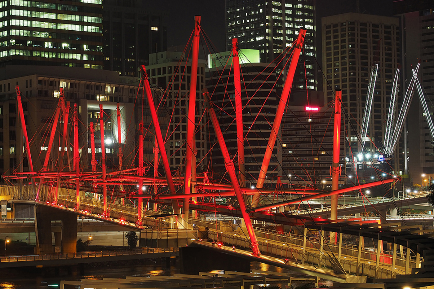 Kurilpa Bridge Brisbane Outdoor LED Architectural Lighting