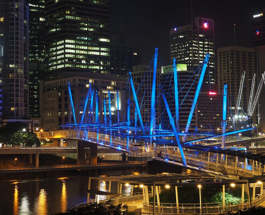 Kurilpa-Bridge-Bris_3 Kurilpa Bridge Brisbane Outdoor LED Architectural Lighting