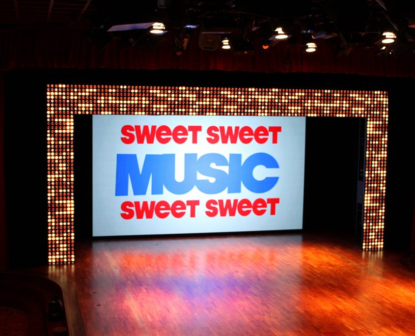 P&O-Pacific-Dawn-4 P&O Pacific Dawn Stage Lighting Design LED Screen