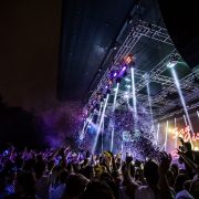 Toagegest Musical Festival Stage Lighting LED Spot Light Show and LED Big Screen