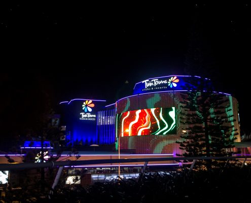 Twin Towns Clubs and Resorts Outdoor LED Building Facade Lighting and Curved LED Screen