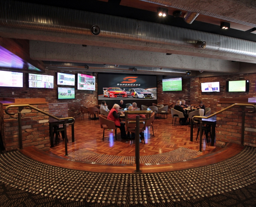 2020_1st-on-Wharf---Twin-Towns_358